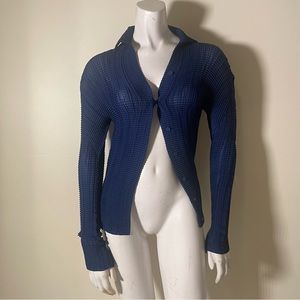 Issey Miyake pleated button down shirt blue small